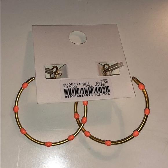 Gold Hoops - Picture 5 of 5